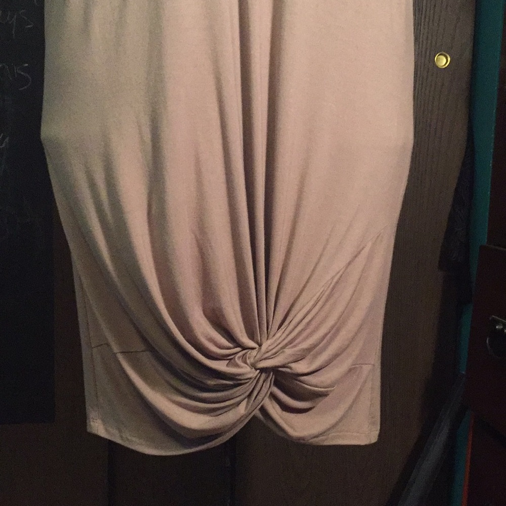 Knotted Tunic✨ - Picture 2 of 5